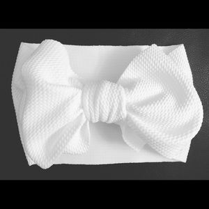 White Stretch Wrap Bow